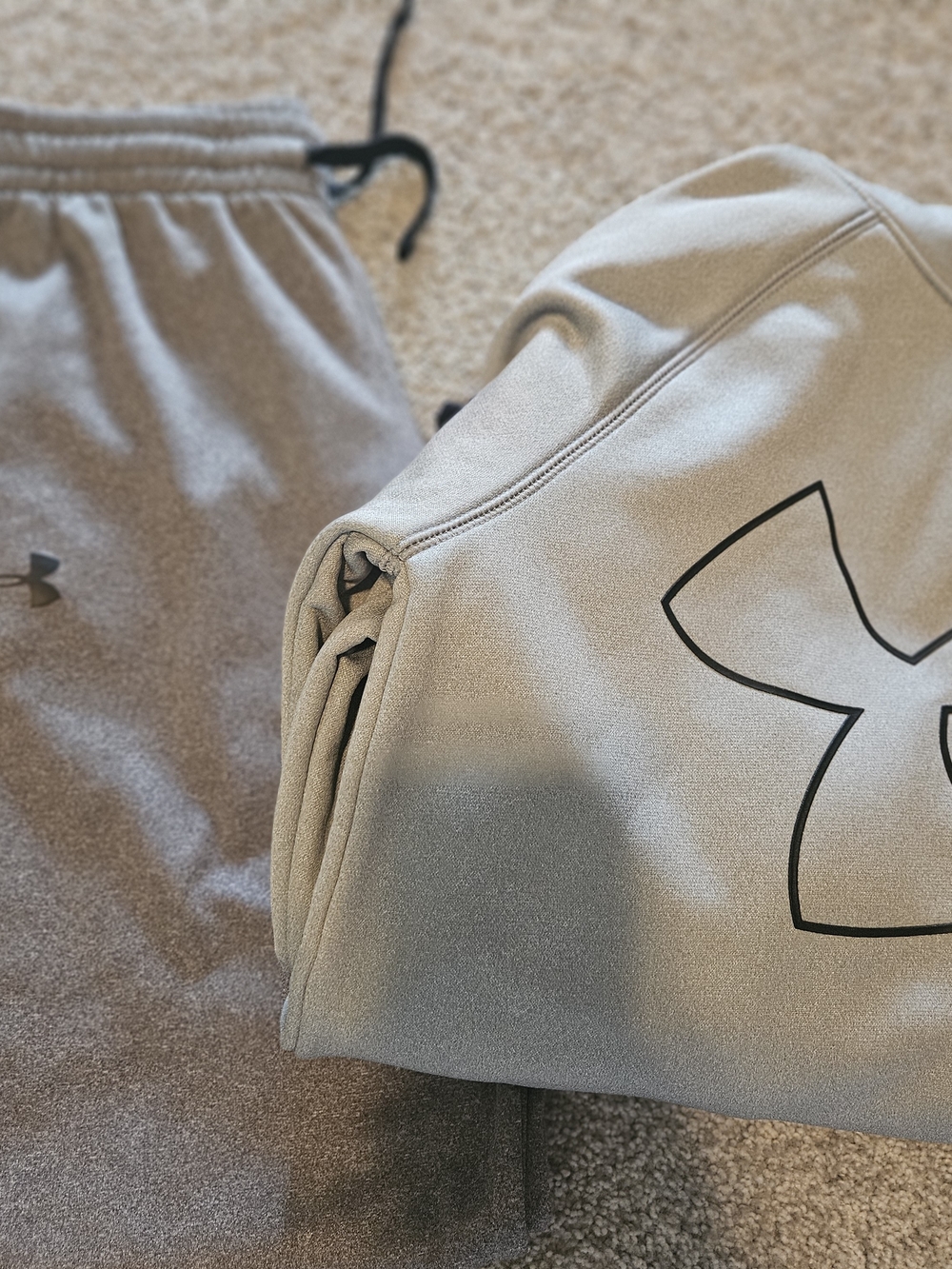 Under Armour Kids ColdGear Hoodie And Pants